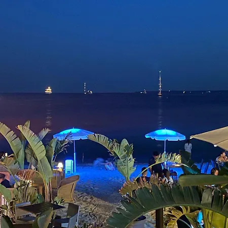 Appartement Riviera Juan Les Pins 300m Avec Terrasse